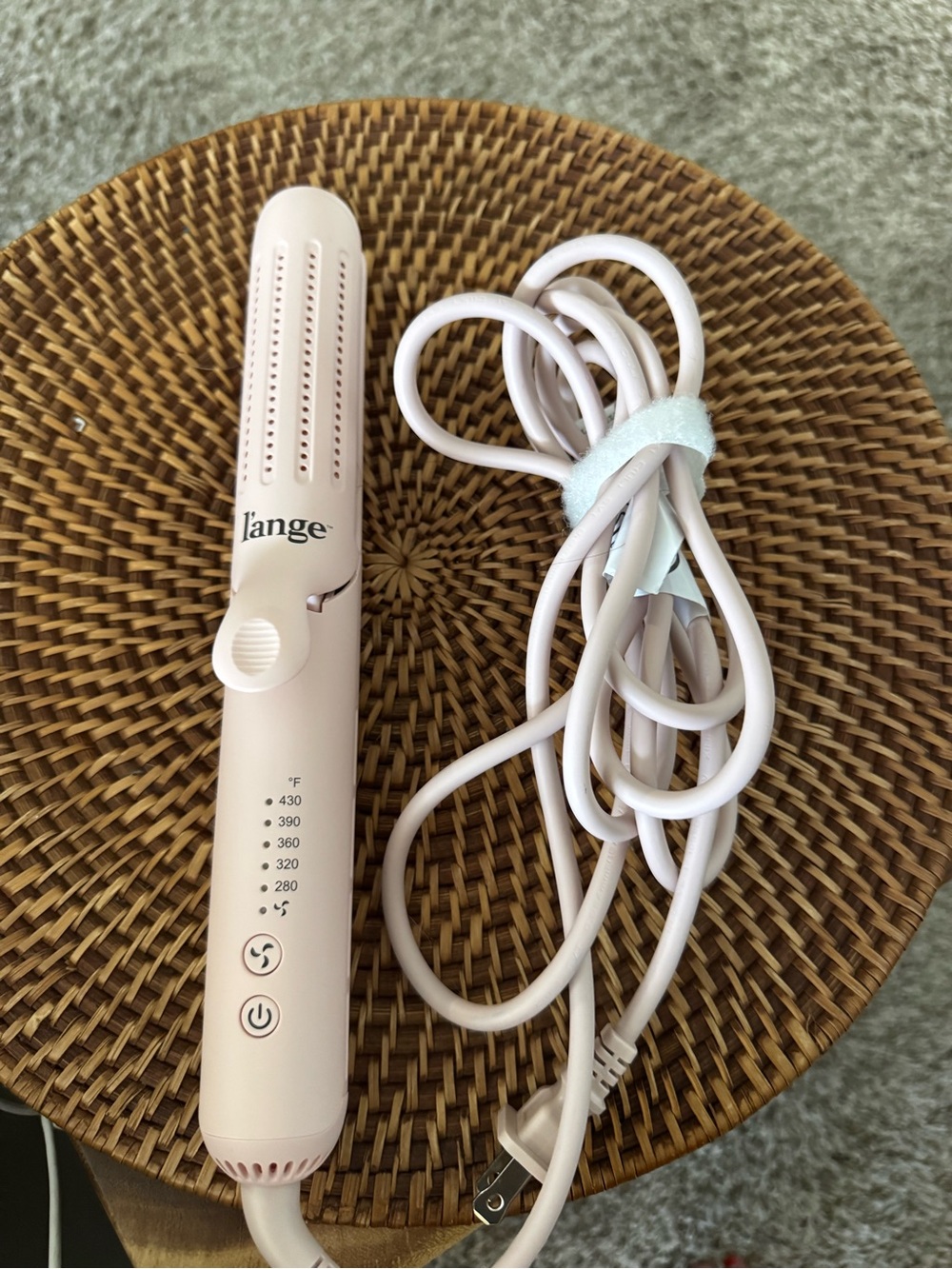 L’ange short barrel 1 inch curler and straightener like new